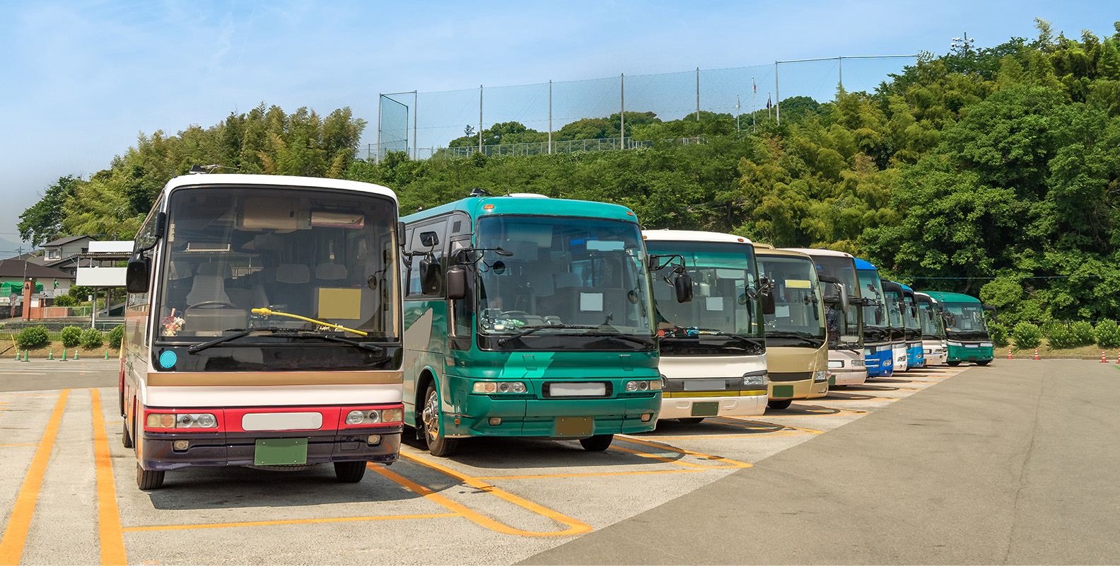 観光バス・タクシー経営でよくある悩みや課題