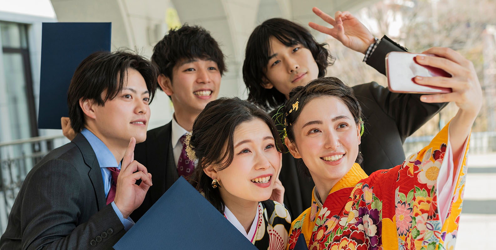 喜ばれる大学卒業記念品を選ぶポイント