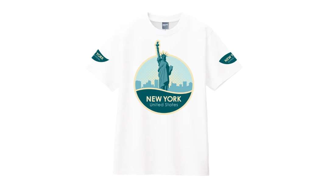 ニューヨークデザインの白いTシャツ