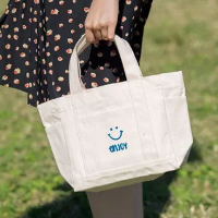 丈夫で多用途キャンバストート