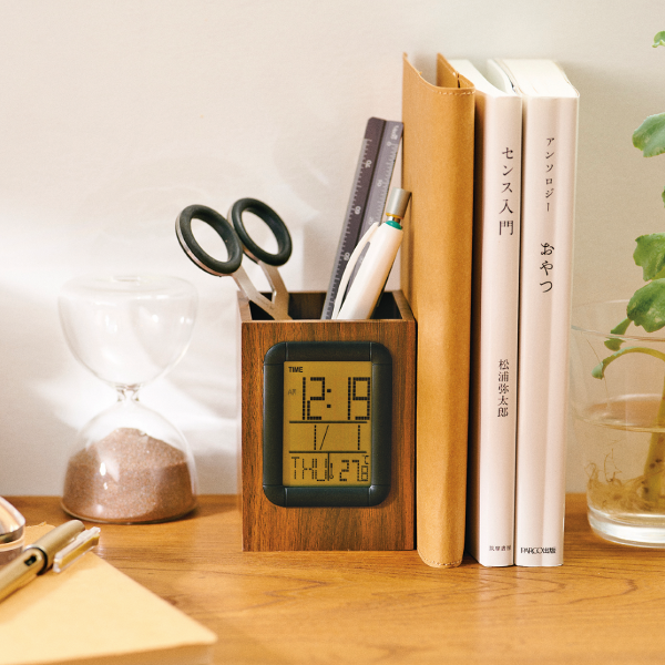 オリジナル　ウッド調ペンスタンドクロック