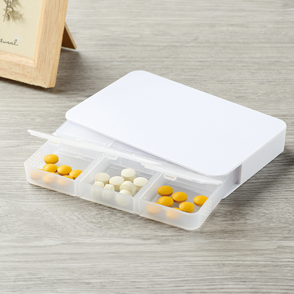 オリジナル　仕分け上手なピルケース(カバー付き)