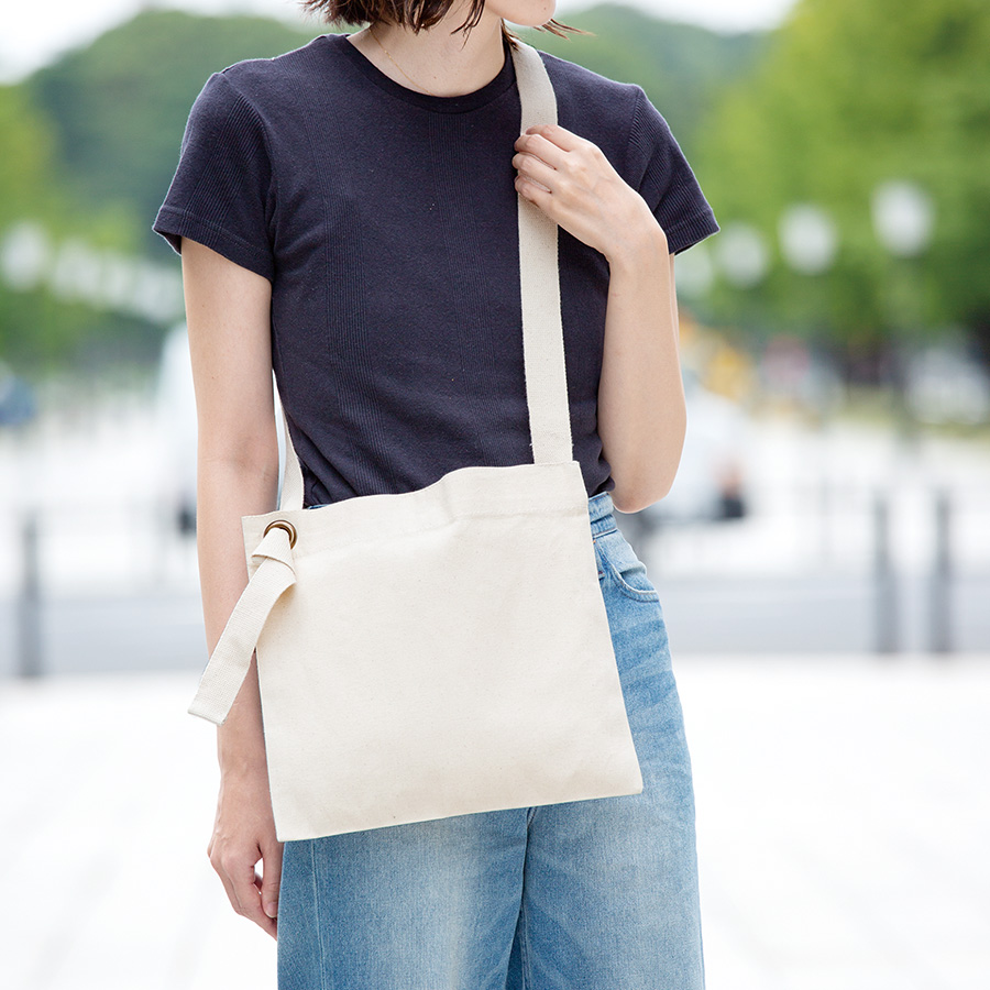 オリジナル キャンバススクエアサコッシュ ナチュラル